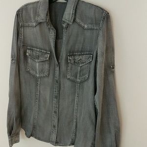 Grey denim Bella Dahl button down